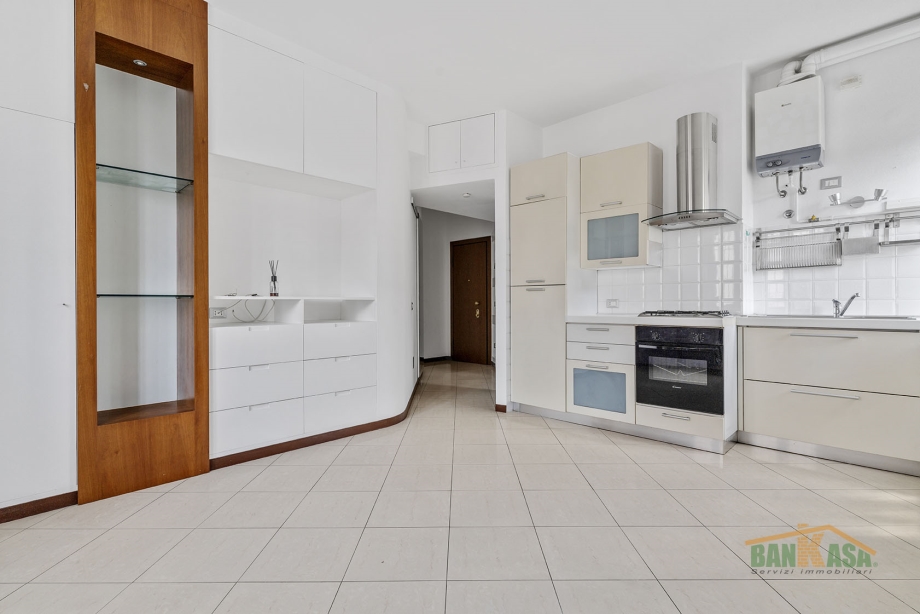BRESSO - Appartamento in condominio in vendita (ID: 7524)