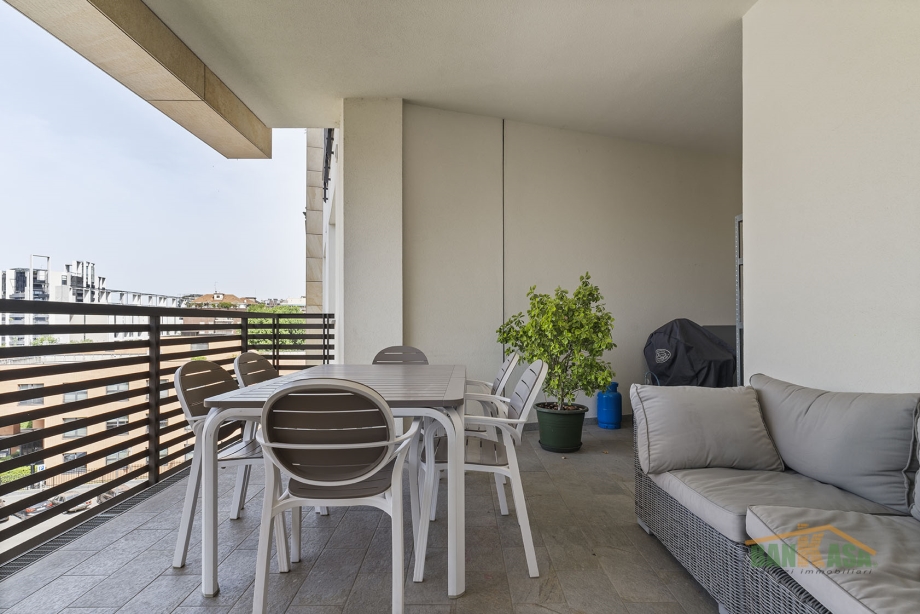 Appartamento in condominio di 4 locali 