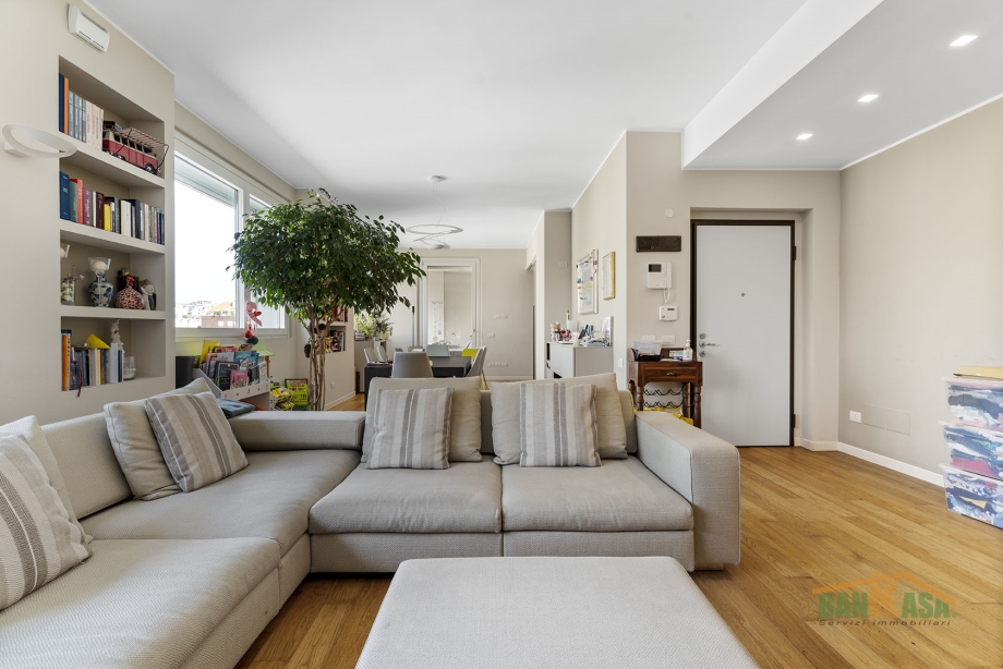 Appartamento in condominio di 4 locali 