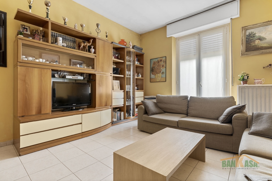 MILANO NIGUARDA - Appartamento in palazzina in vendita (ID: 7561)