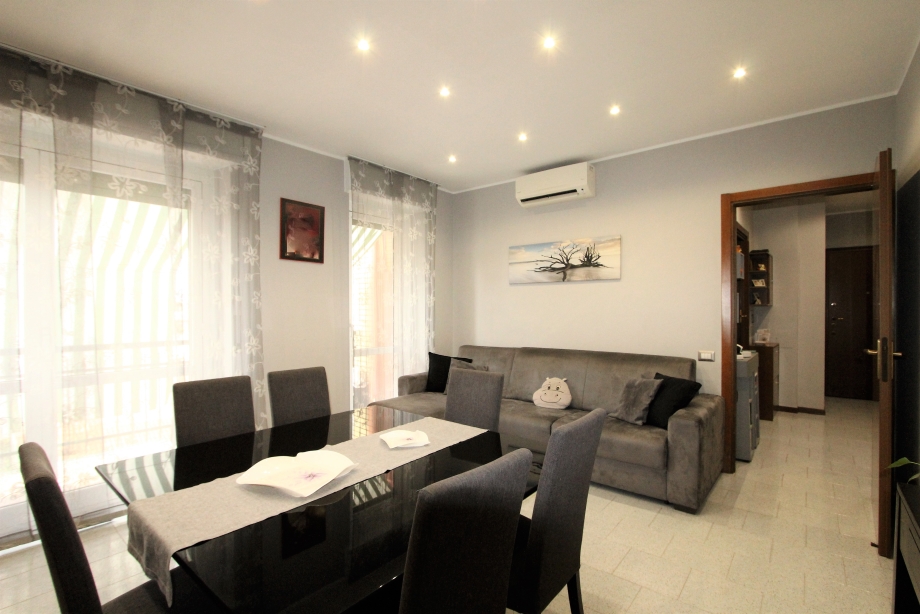 CINISELLO BALSAMO - Appartamento in condominio in vendita (ID: 7589)