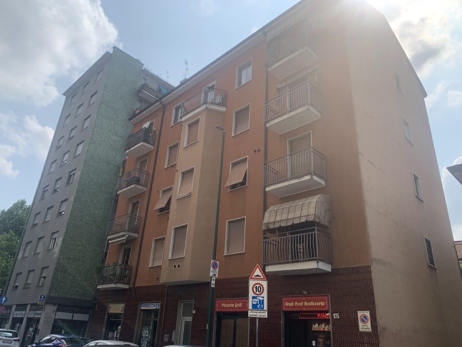 SESTO SAN GIOVANNI - Appartamento in palazzina in vendita (ID: 7598)