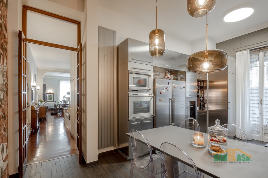 Appartamento in condominio di 4 locali 
