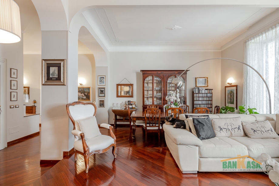 Appartamento in condominio di 4 locali 