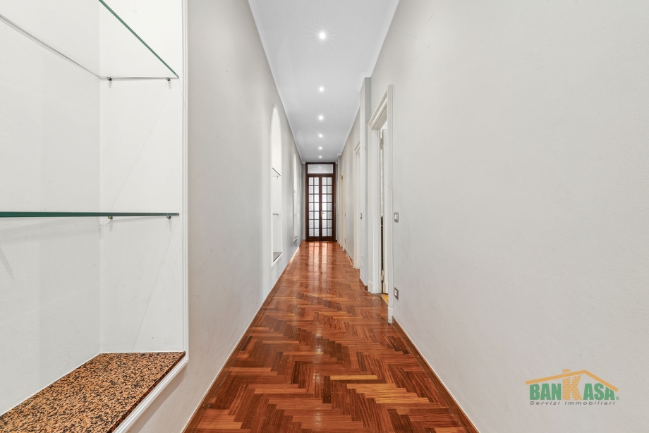 Appartamento in condominio di 4 locali 