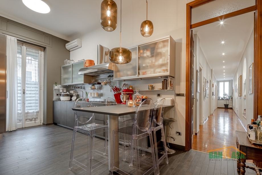 Appartamento in condominio di 4 locali 