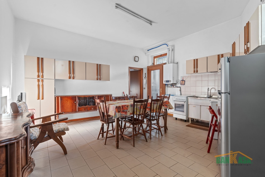 Casa di corte di 3 locali MILANO ISOLA di 75 mq