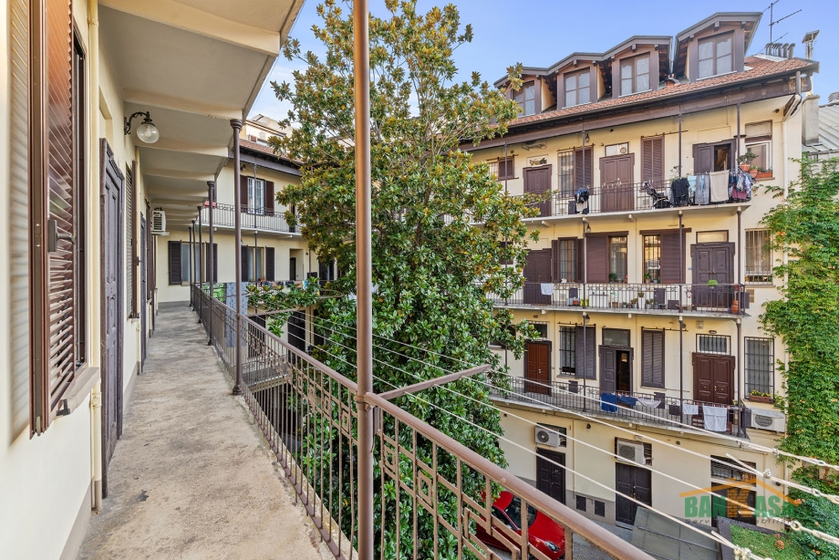 Casa di corte di 3 locali MILANO ISOLA di 75 mq