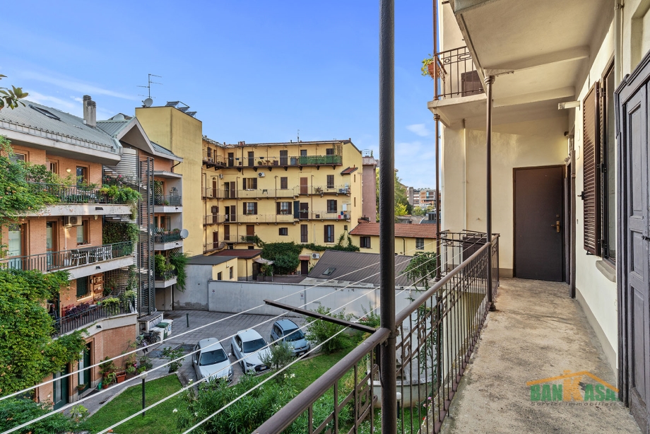 Casa di corte di 3 locali MILANO ISOLA di 75 mq