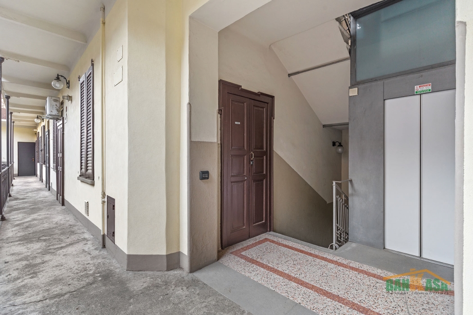 Casa di corte di 3 locali MILANO ISOLA di 75 mq