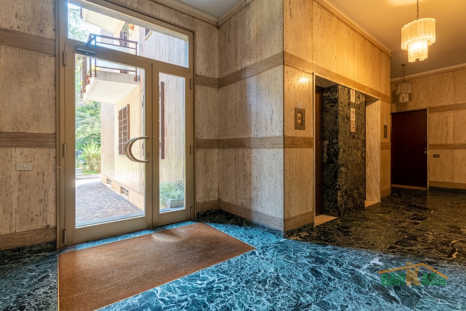 Appartamento in condominio di 4 locali MILANO UDINE di 138 mq