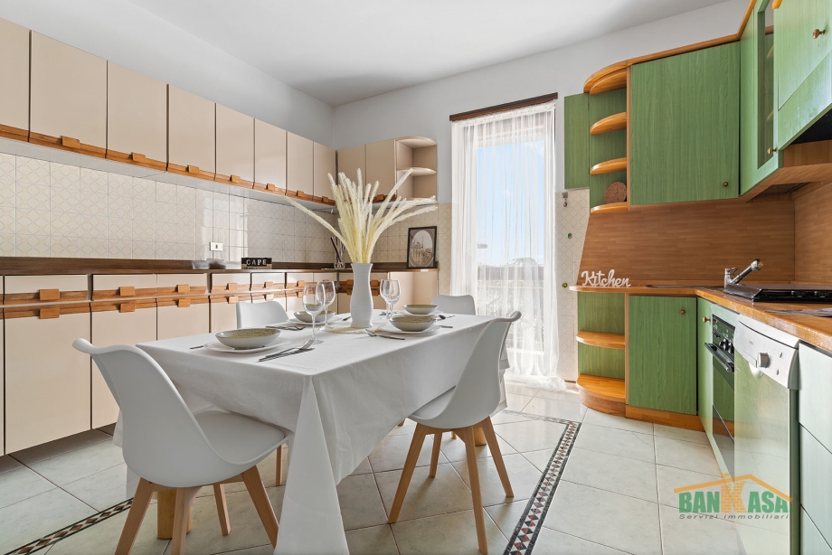 Appartamento in condominio di 4 locali MILANO UDINE di 138 mq