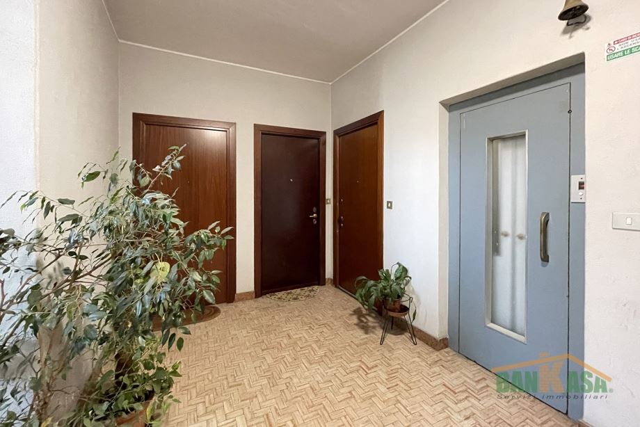 Appartamento in palazzina di 3 locali 