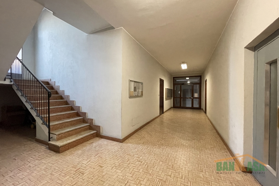 Appartamento in palazzina di 3 locali MILANO di 93 mq