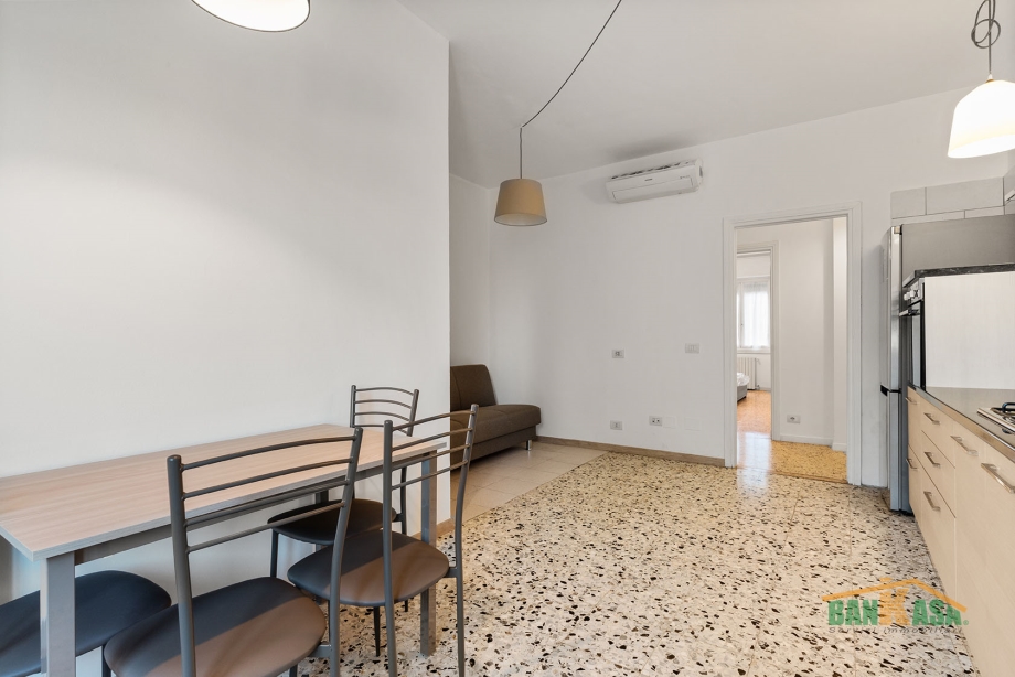 Appartamento in palazzina di 3 locali MILANO di 93 mq