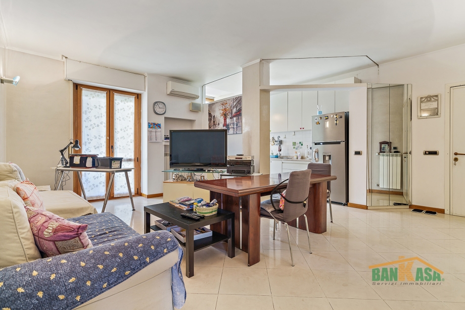 Appartamento in palazzina di 3 locali MILANO NIGUARDA di 80 mq