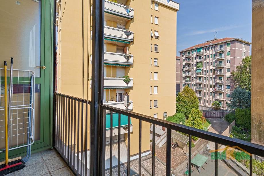 Appartamento in palazzina di 3 locali MILANO NIGUARDA di 80 mq