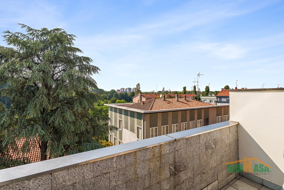 Appartamento in palazzina di 3 locali MILANO NIGUARDA di 80 mq