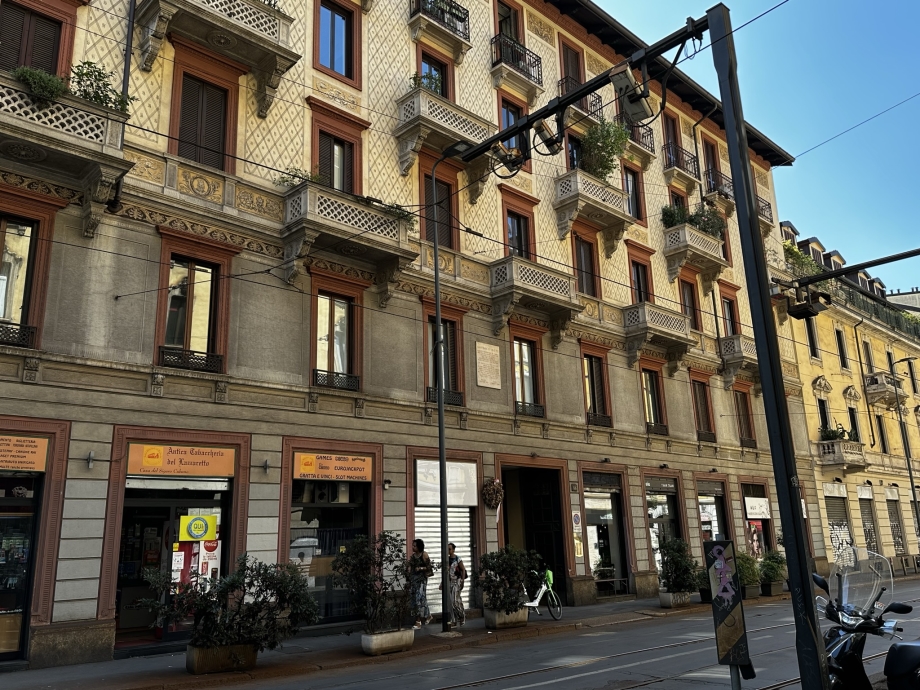 Negozio di 1 locale MILANO di 22 mq