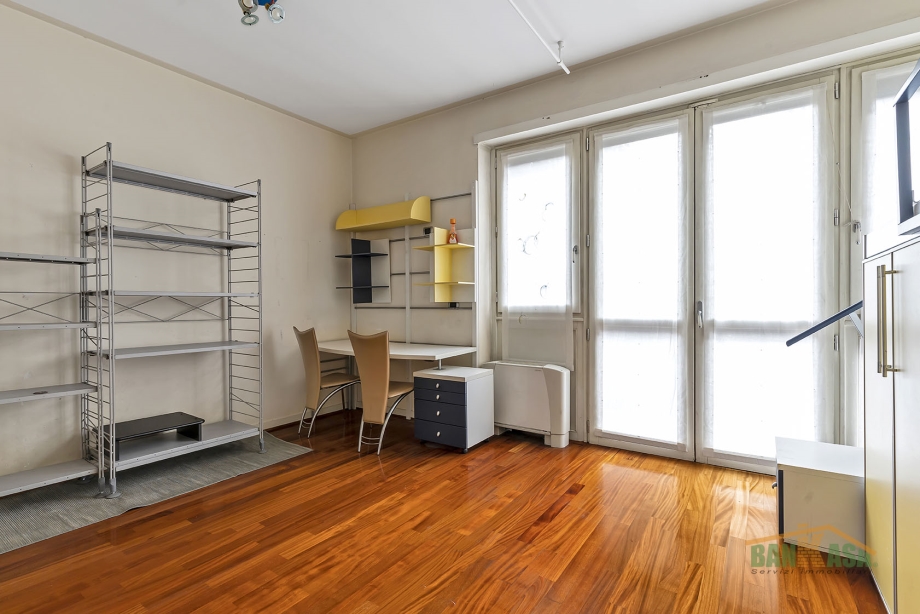 Appartamento in palazzina di 5 locali MILANO di 172 mq