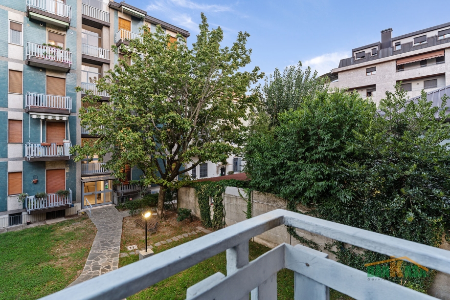 Appartamento in palazzina di 2 locali AFFORI di 67 mq