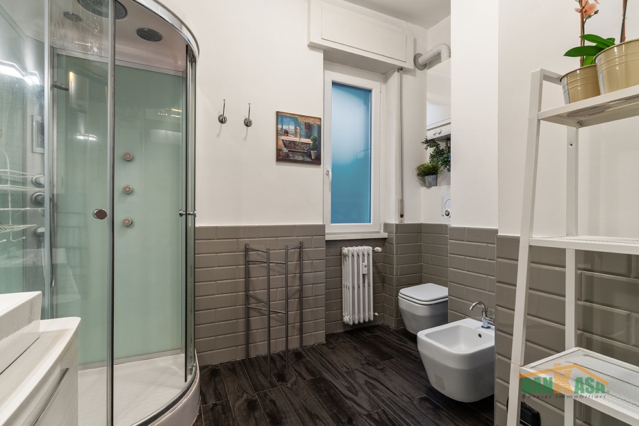 Appartamento in palazzina di 2 locali AFFORI di 67 mq