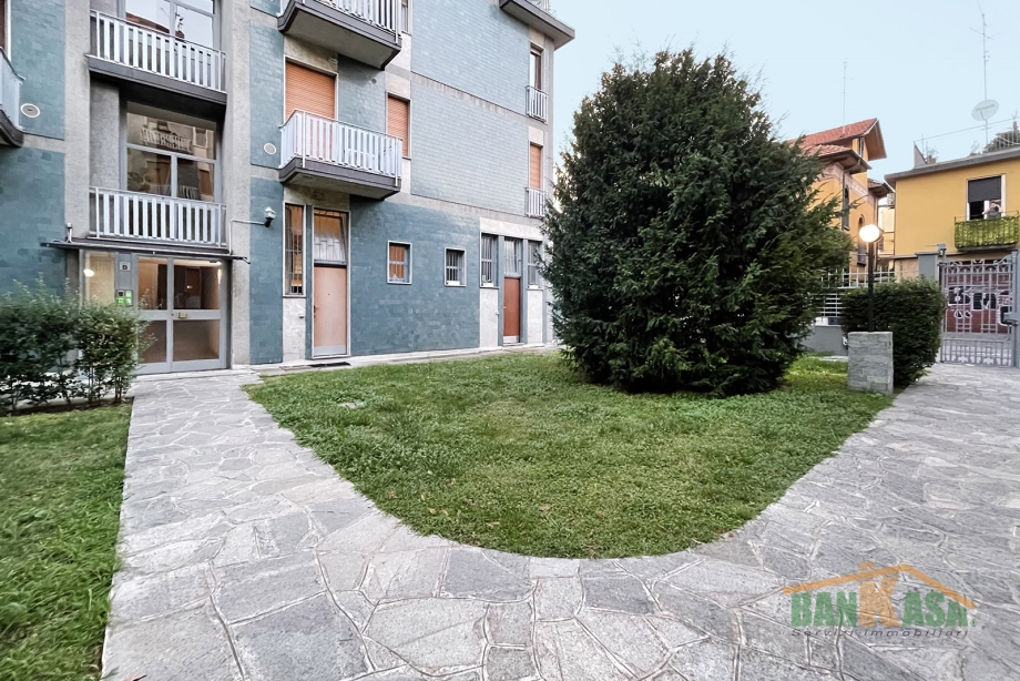 Appartamento in palazzina di 2 locali AFFORI di 67 mq