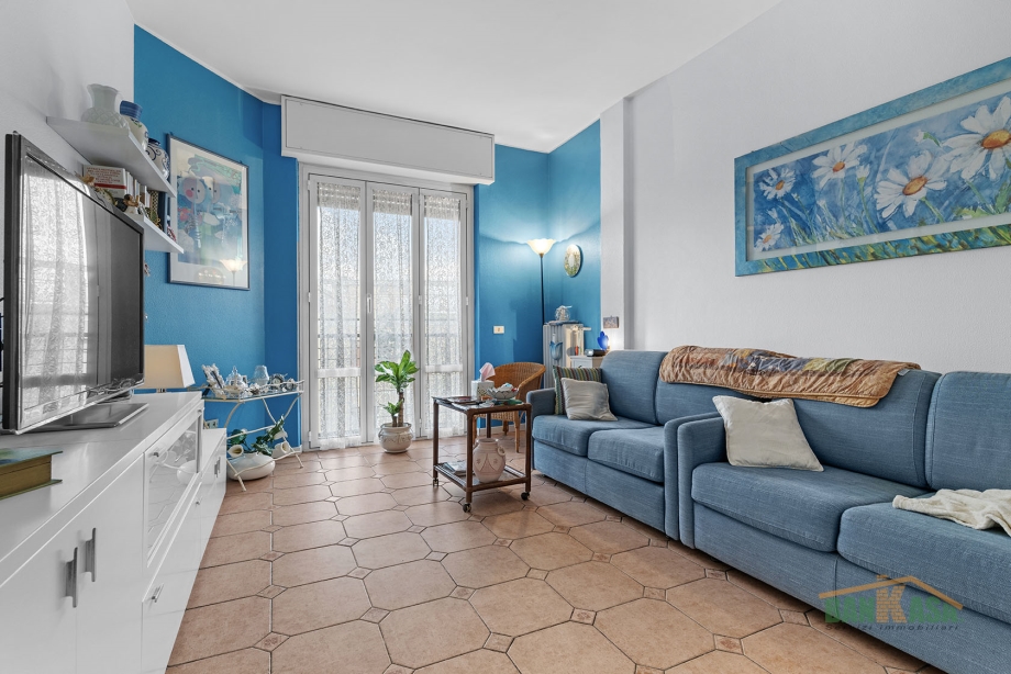 BRESSO - Appartamento in condominio in vendita (ID: 7632)