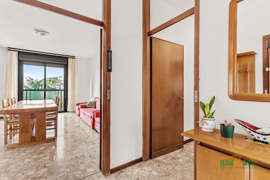 MILANO  - Appartamento in condominio in vendita (ID: 7672)