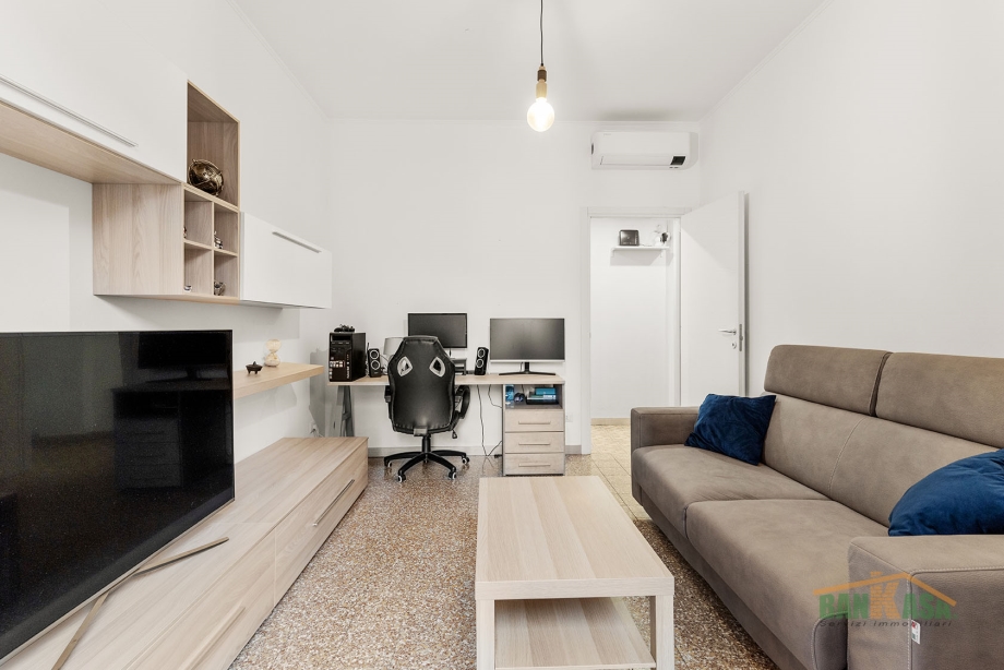 Appartamento in palazzina di 2 locali MILANO - ISTRIA di 67 mq
