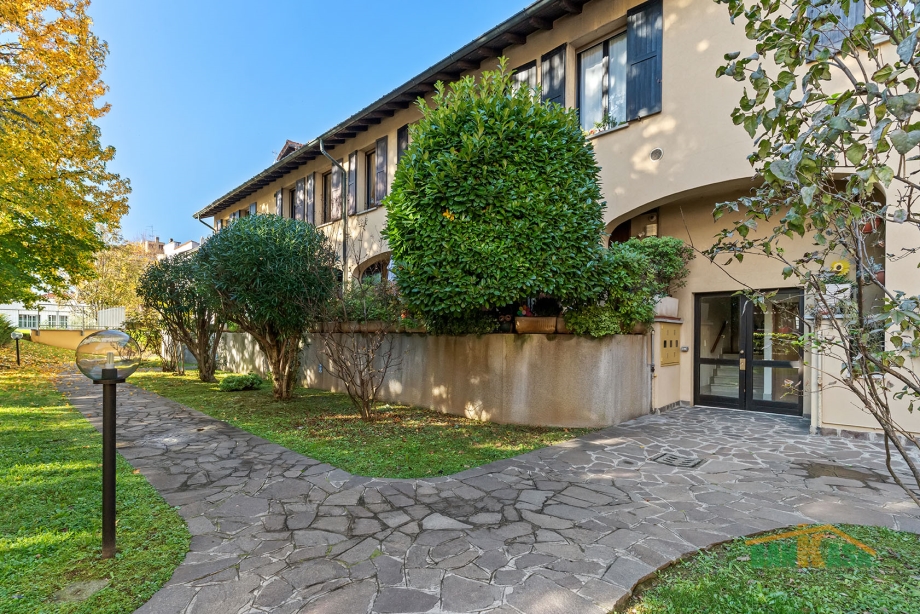 CORMANO - Appartamento in palazzina in vendita (ID: 7692)