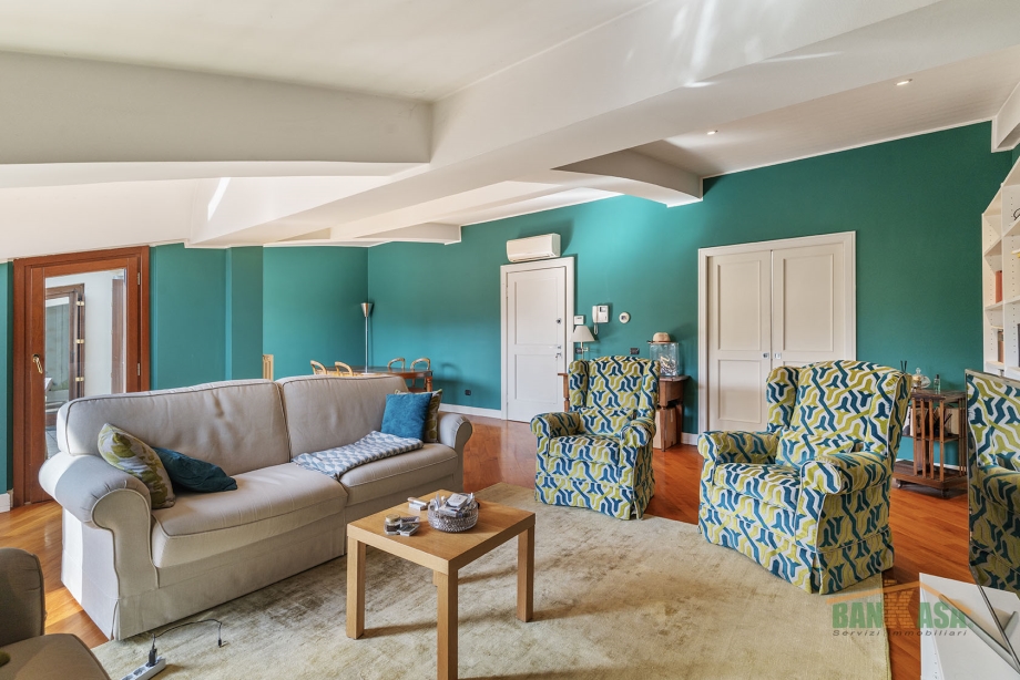 Appartamento in condominio di 3 locali 