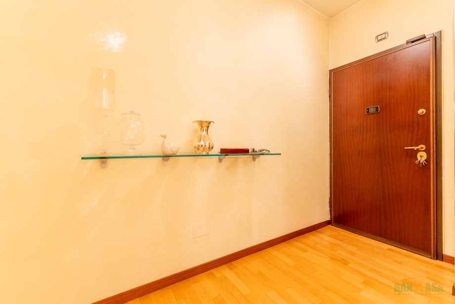 Appartamento in condominio di 3 locali 
