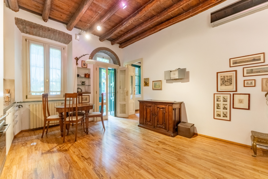 Casa di ringhiera di 3 locali 