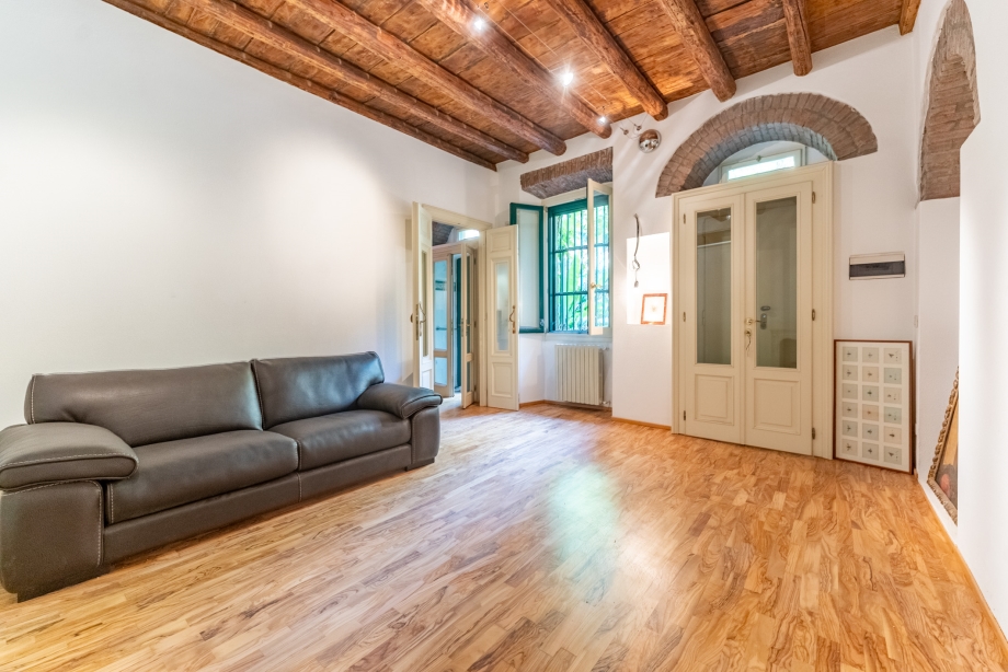 Casa di ringhiera di 3 locali 