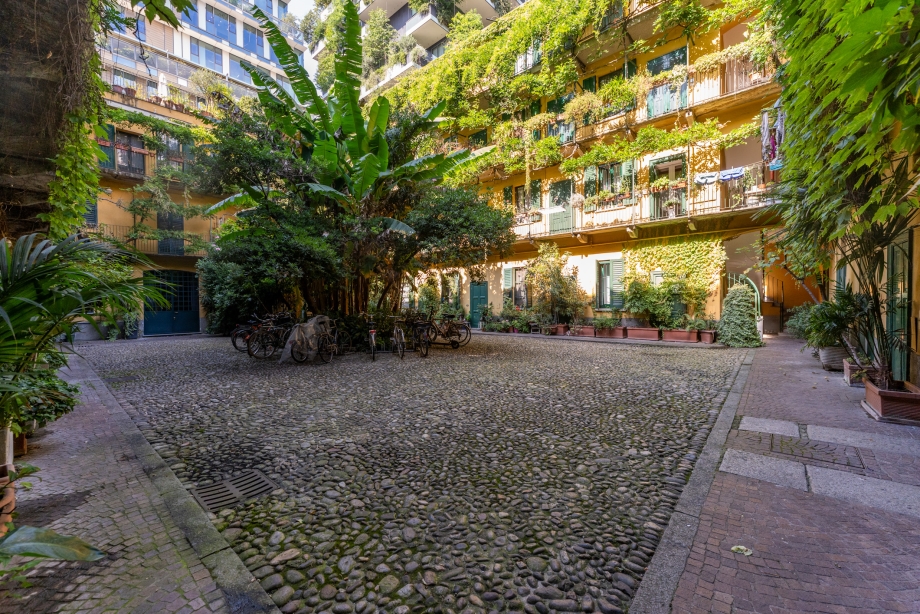 Casa di ringhiera di 3 locali 