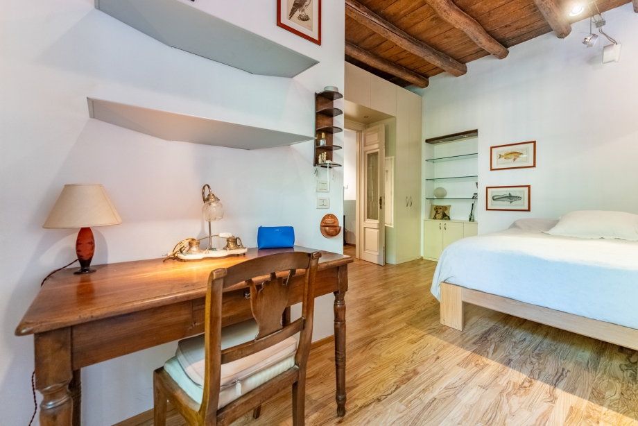 Casa di ringhiera di 3 locali 