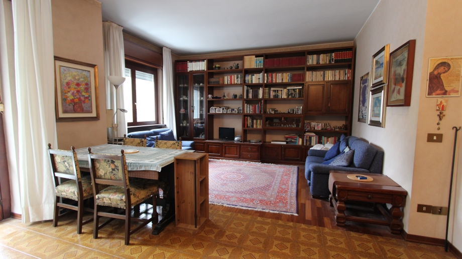 Appartamento in condominio di 3 locali 