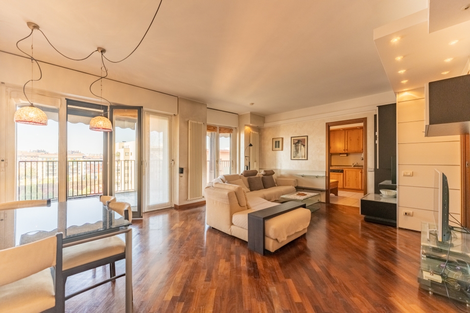 Appartamento in condominio di 3 locali 