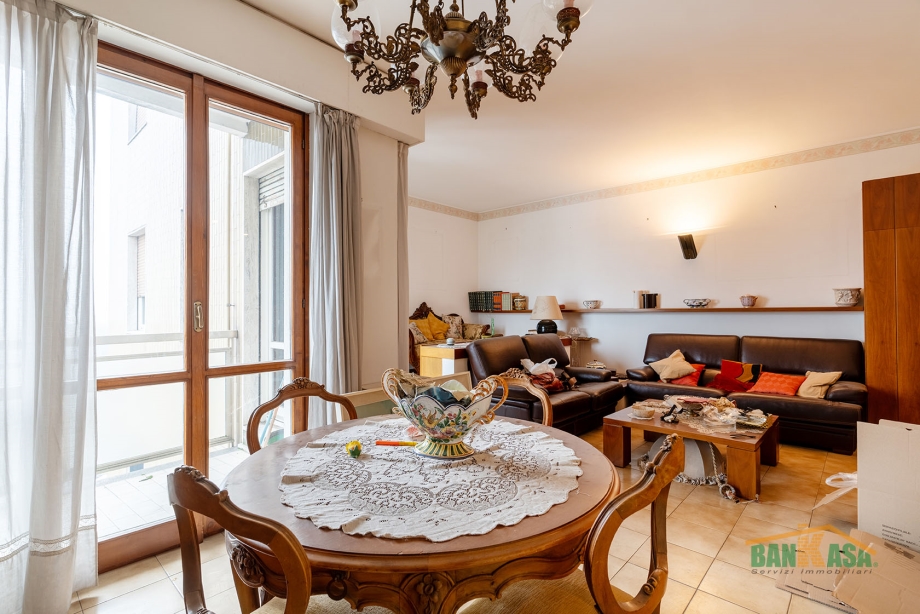 Appartamento in condominio di 3 locali 