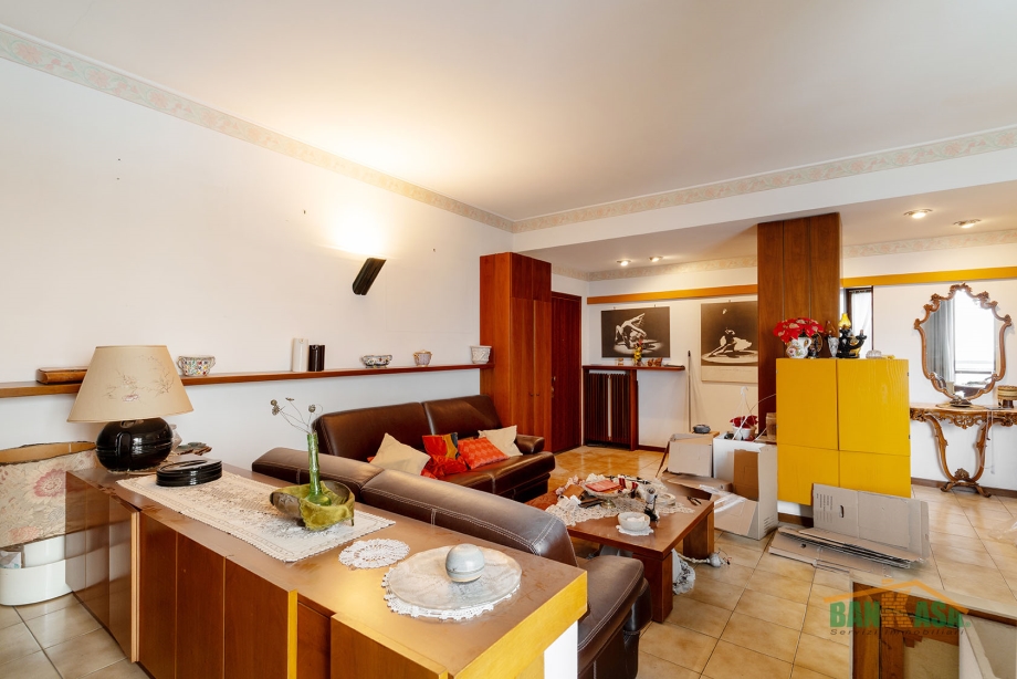 Appartamento in condominio di 3 locali 
