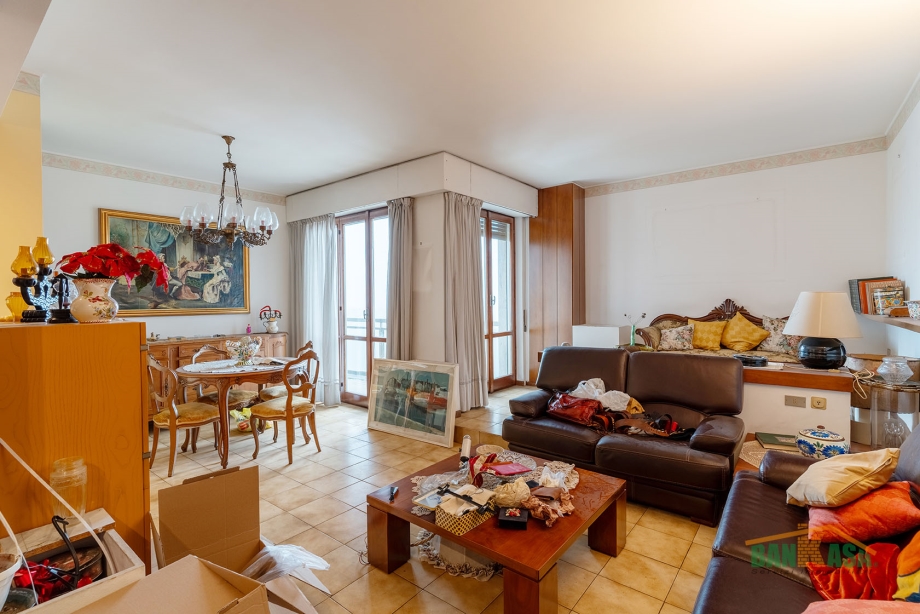 Appartamento in condominio di 3 locali 
