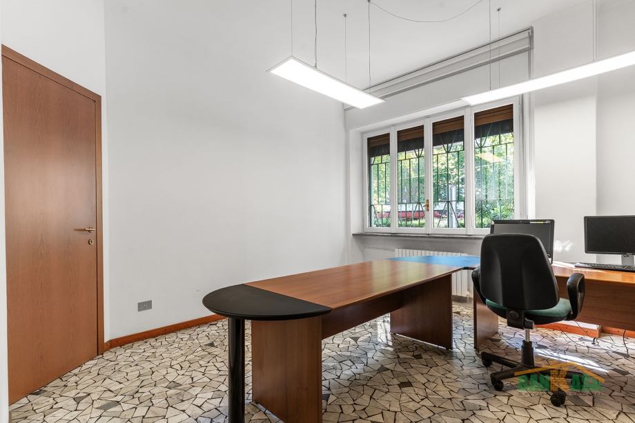 Appartamento in condominio di 5 locali 
