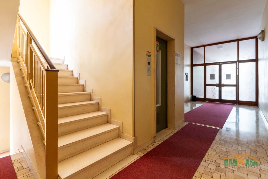 Appartamento in condominio di 3 locali 