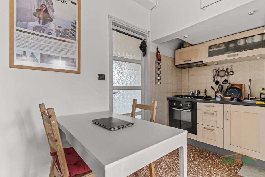 Casa di ringhiera di 2 locali 