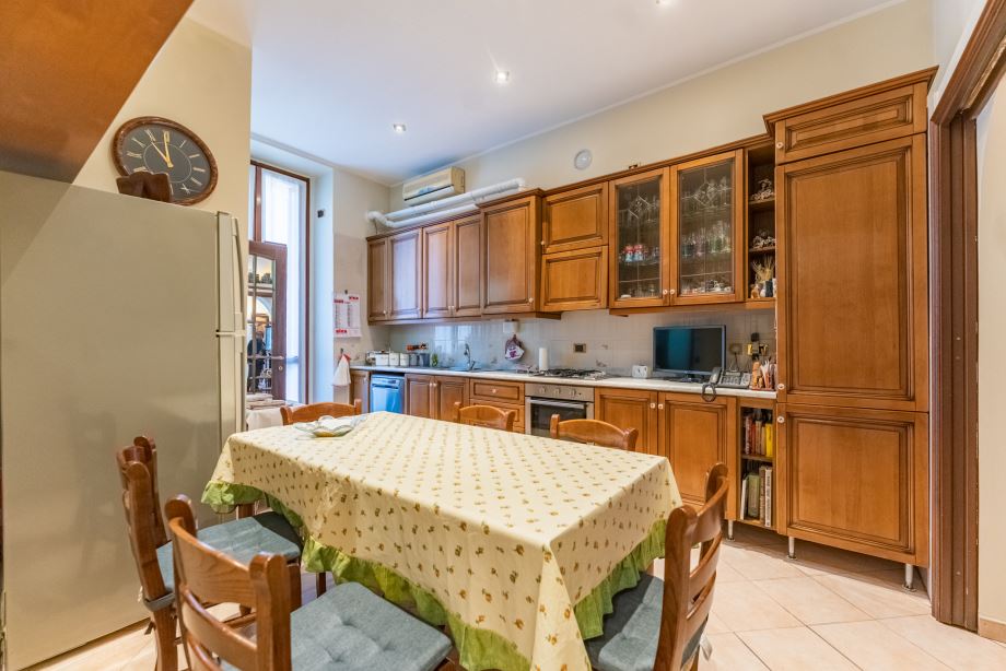 Appartamento in condominio di 3 locali 