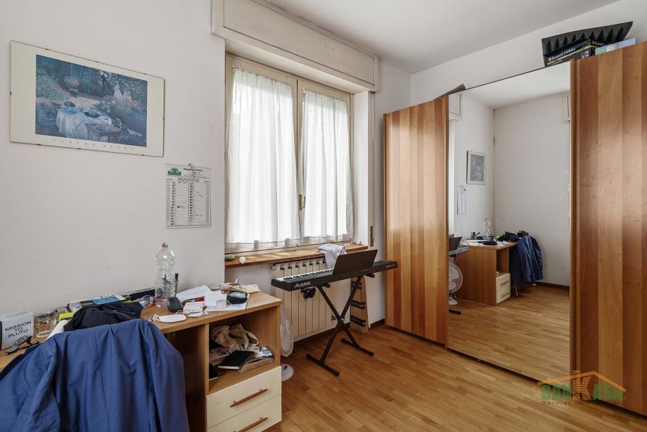 Porzione di villa trifamiliare di 3 locali 