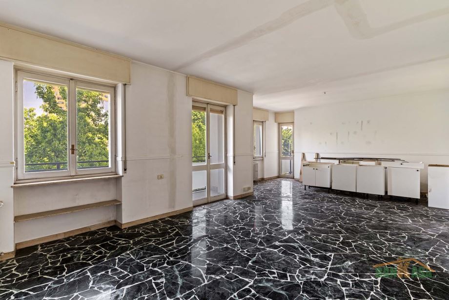 Appartamento in condominio di 4 locali 