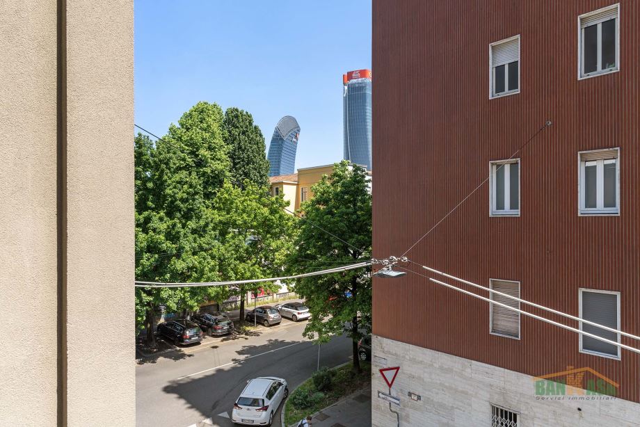 Appartamento in condominio di 4 locali 