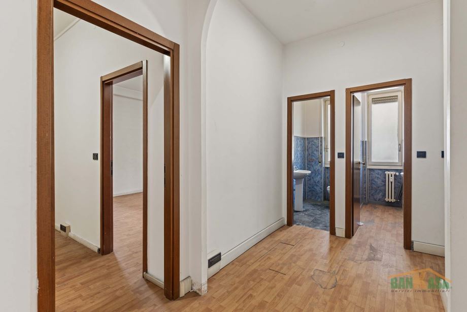 Appartamento in condominio di 4 locali 